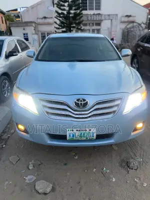 Toyota Camry 2008 Blue