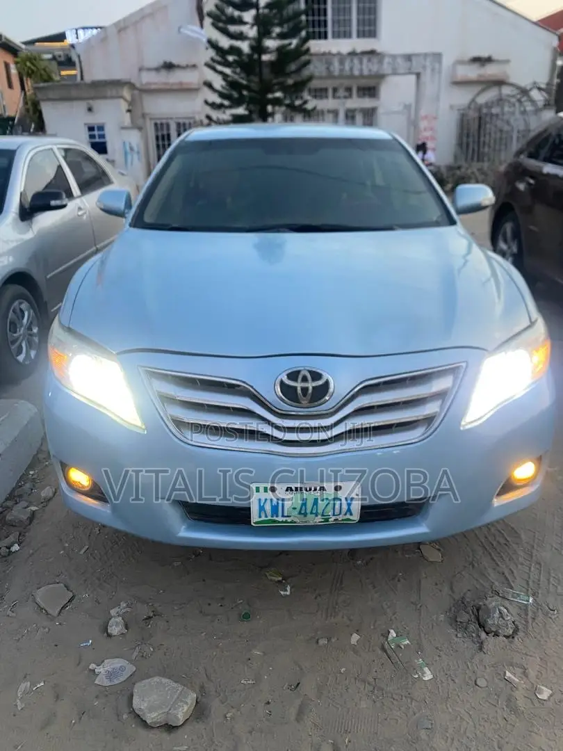 Toyota Camry 2008 Blue