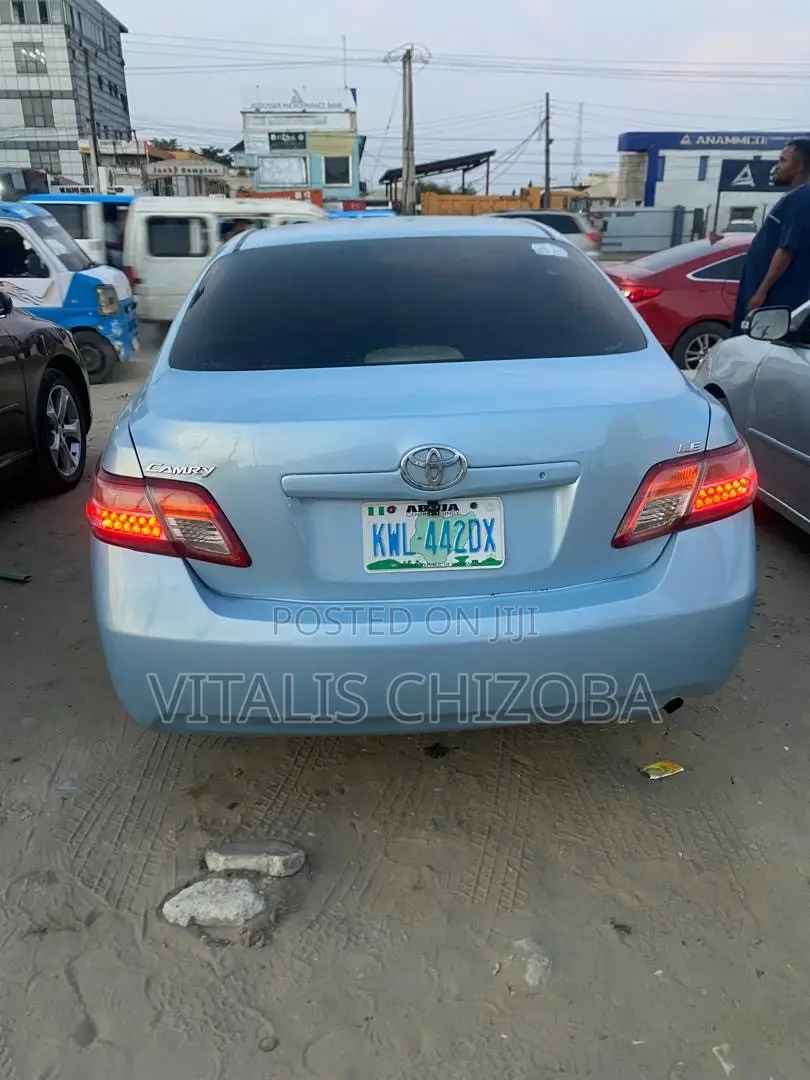 Toyota Camry 2008 Blue