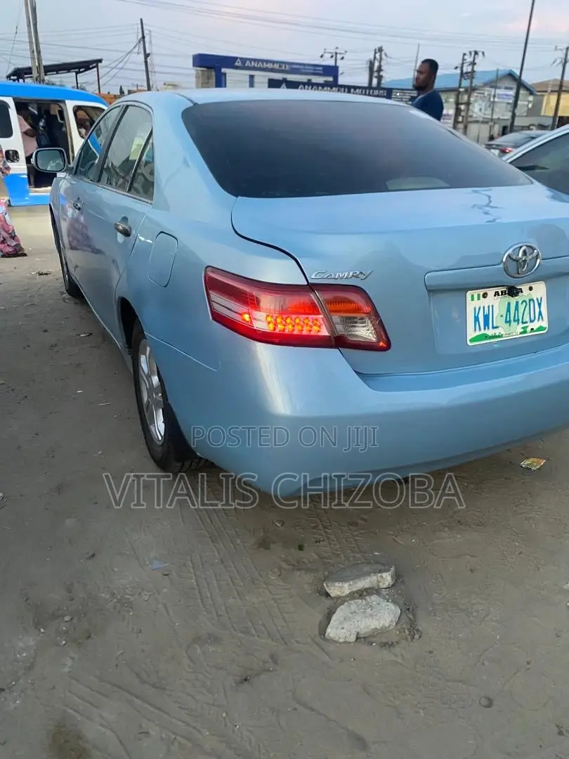 Toyota Camry 2008 Blue