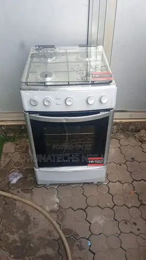 Giant Capri 50 by 50 Standing Gas Cooker With Oven and Griller