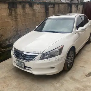 Honda Accord 2008 White