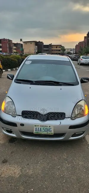 Toyota Yaris 2003 Silver