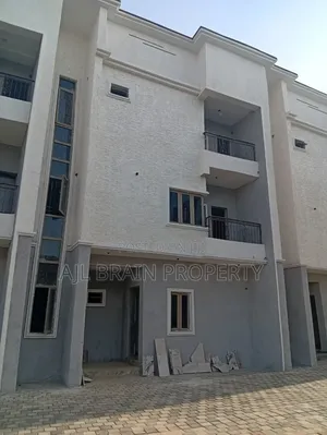 5bdrm Townhouse / Terrace in 1St Avenue Gwarimpa, Bunkoro for rent