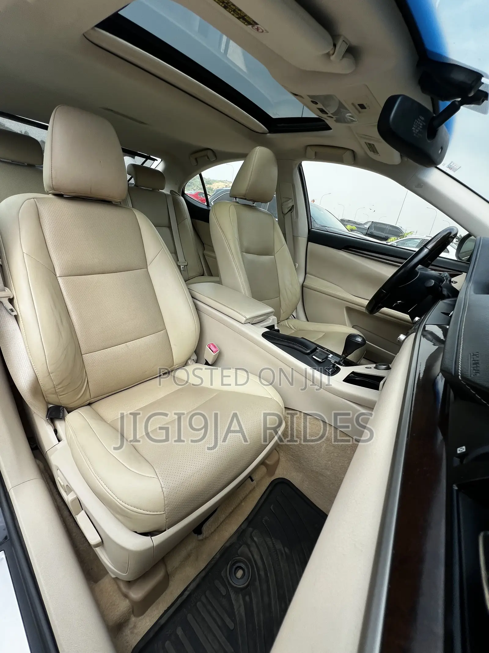 Lexus ES 2015 Black
