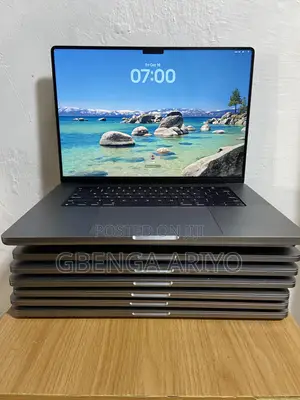 Laptop Apple MacBook Pro 2021 M1 32GB Apple M1 Max SSD 1T