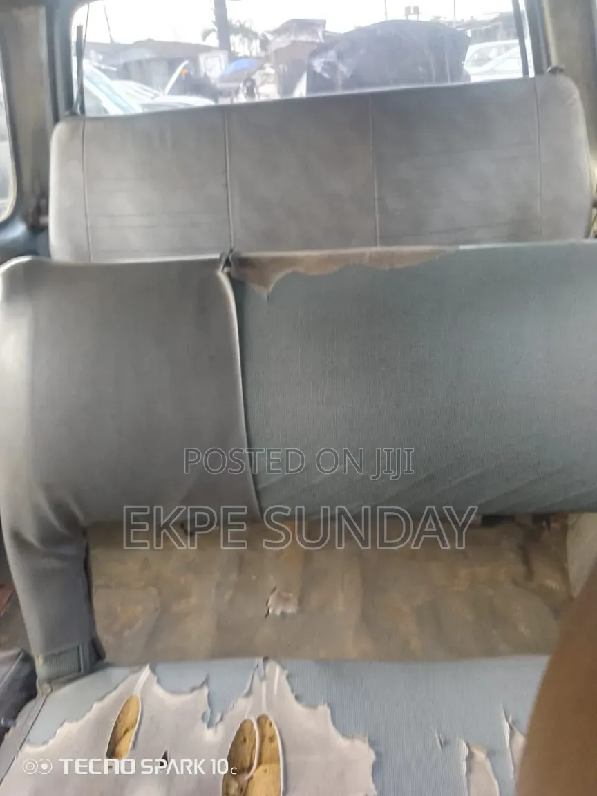Suzuki Every 2010 Silver