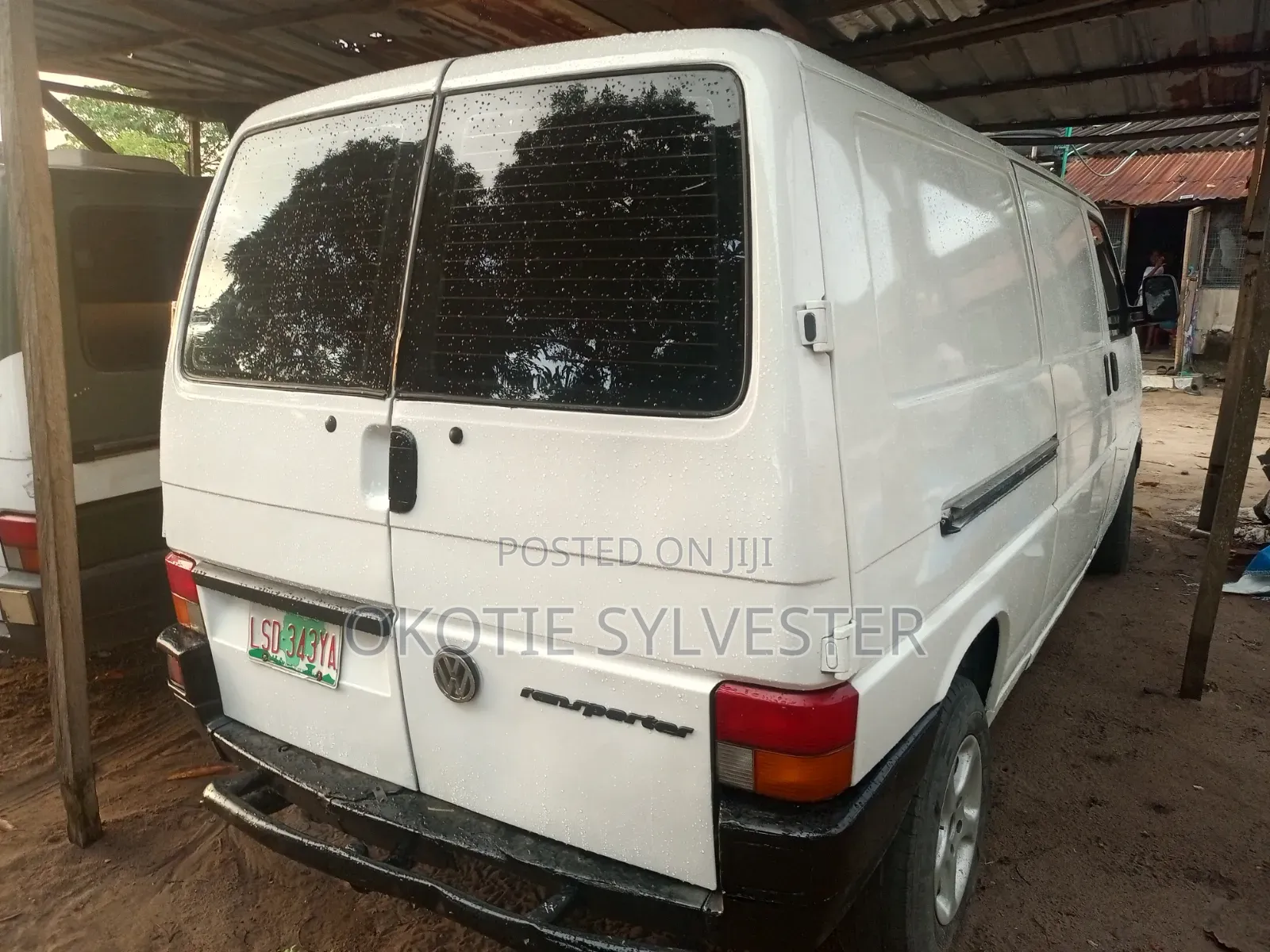 Volkswagen Transporter 2005 White