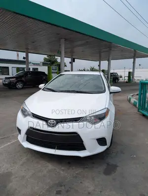 Toyota Corolla L 4dr Sedan (1.8L 4cyl 4A) 2015 White