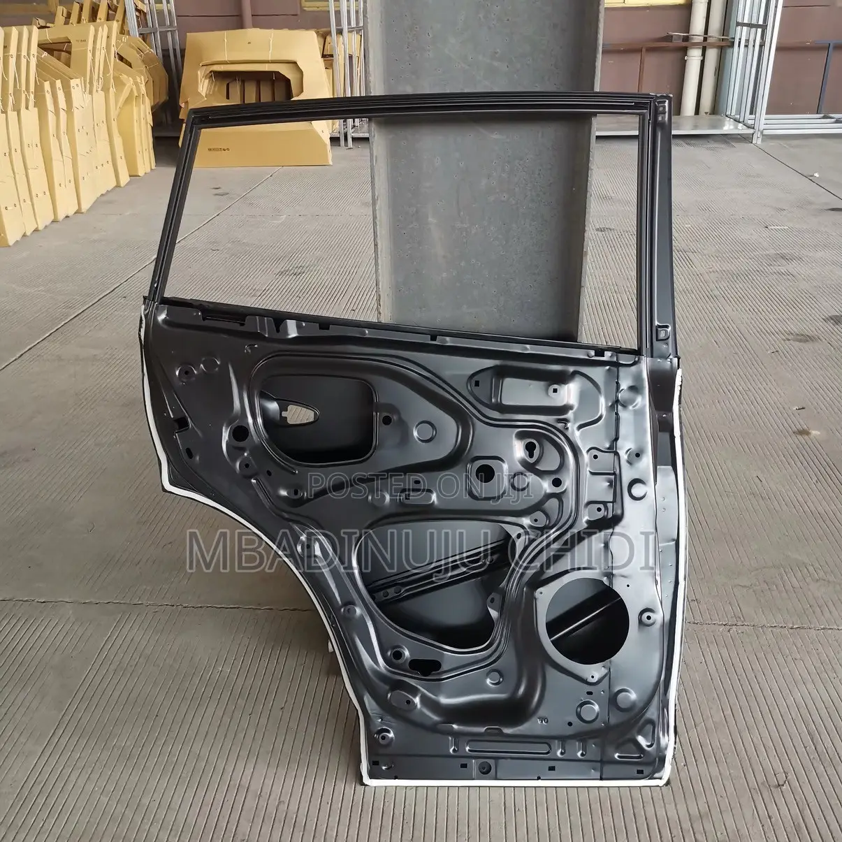 Door RAV4 2015-2018
