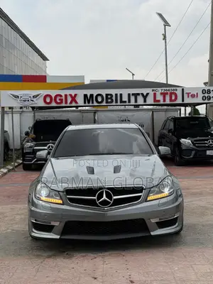 Mercedes-Benz C63 2013 Gray
