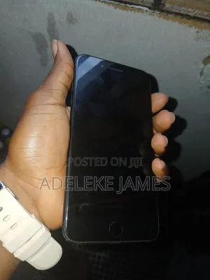 Apple iPhone 7 Plus 32 GB Black
