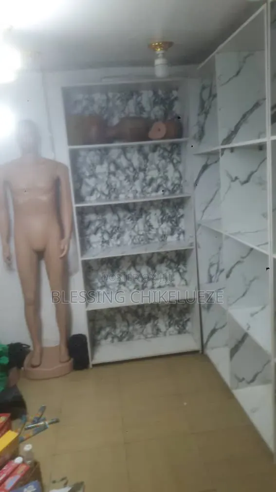 Canter Shelf