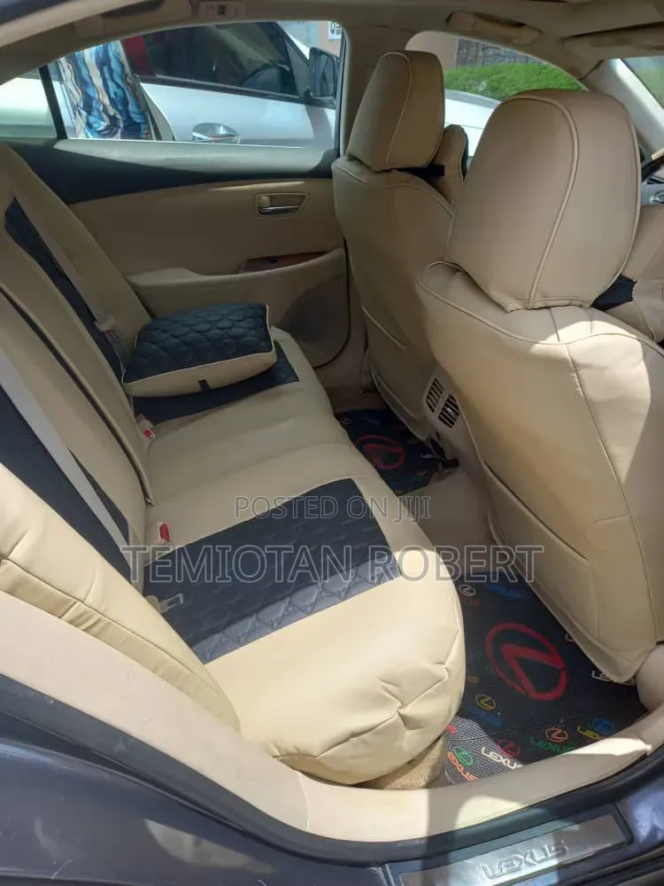 Lexus ES 2012 Gray