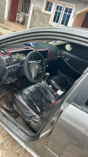 Toyota Corolla 2005 Gray