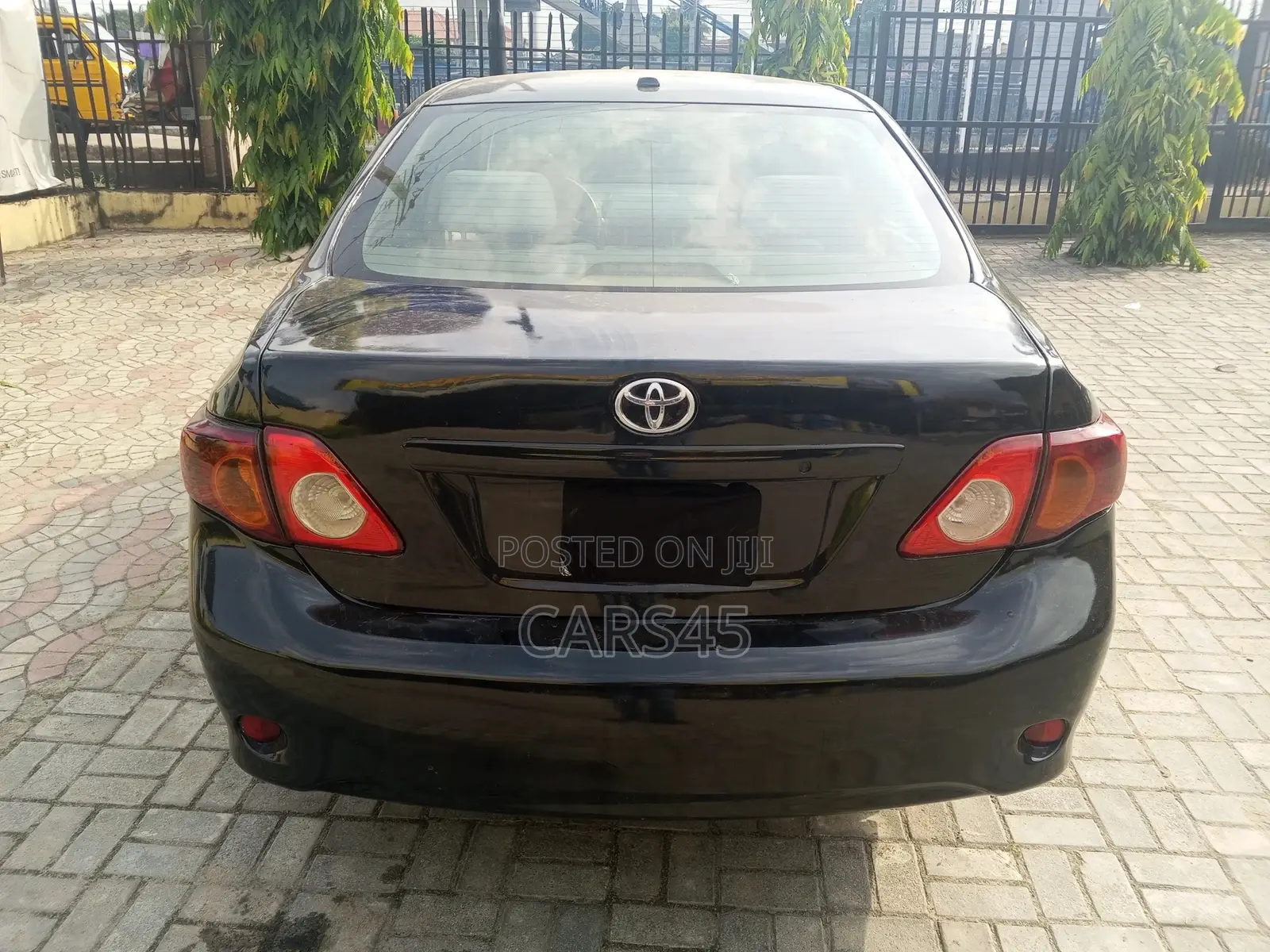 Toyota Corolla 2009 Black