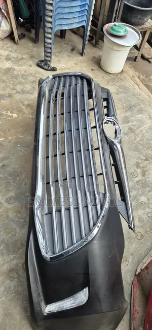 Complete Front Bumper Avalon 2018