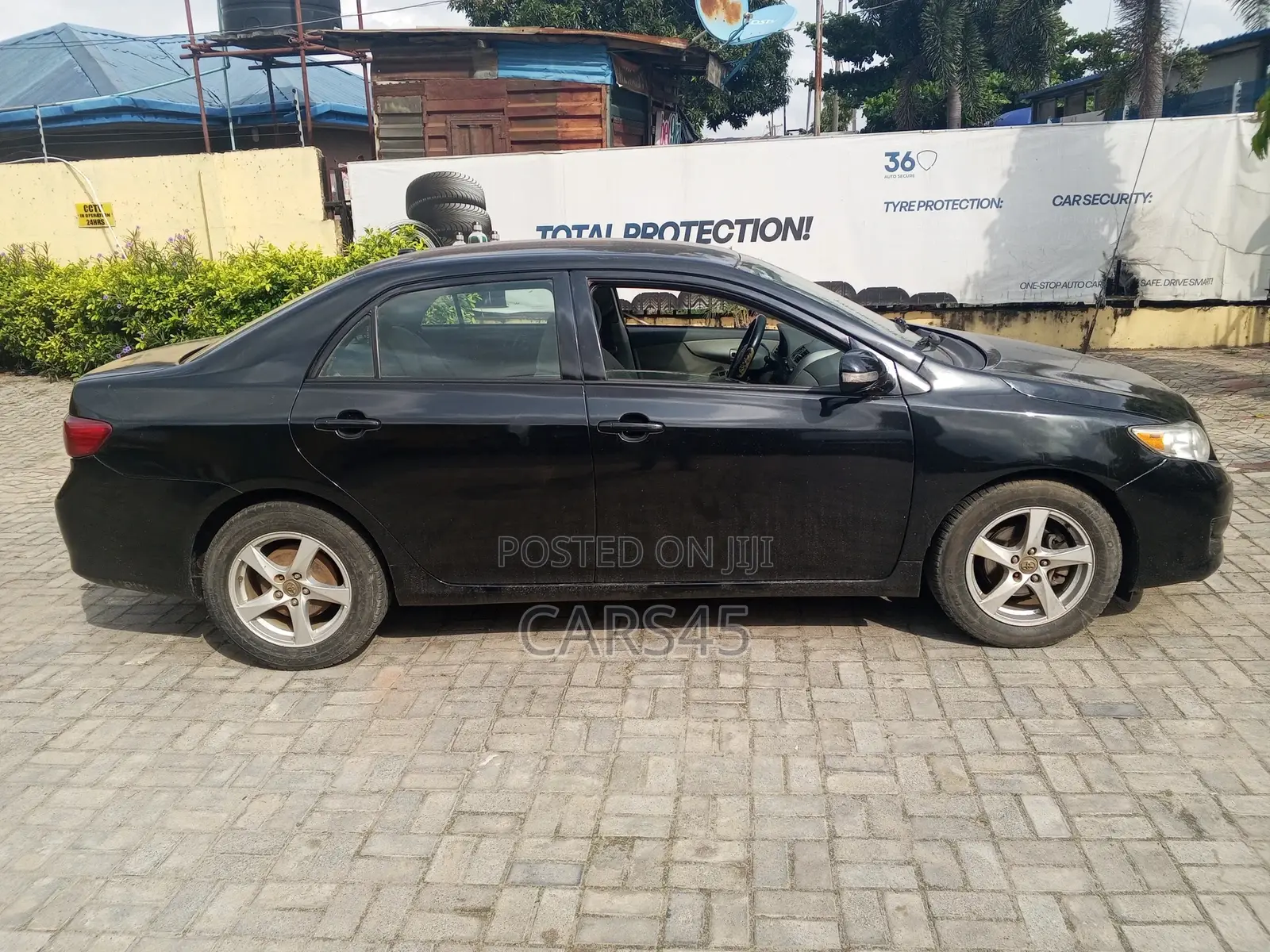 Toyota Corolla 2009 Black