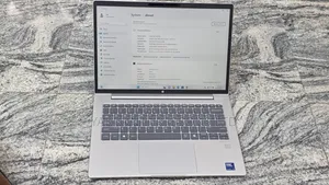 Laptop HP ProBook 440 8GB Intel Core Ultra 5 SSD 512GB