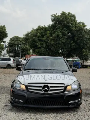 Mercedes-Benz C300 Sport 4Matic Sedan AWD (3.5L 6cyl 7A) 2013 Black