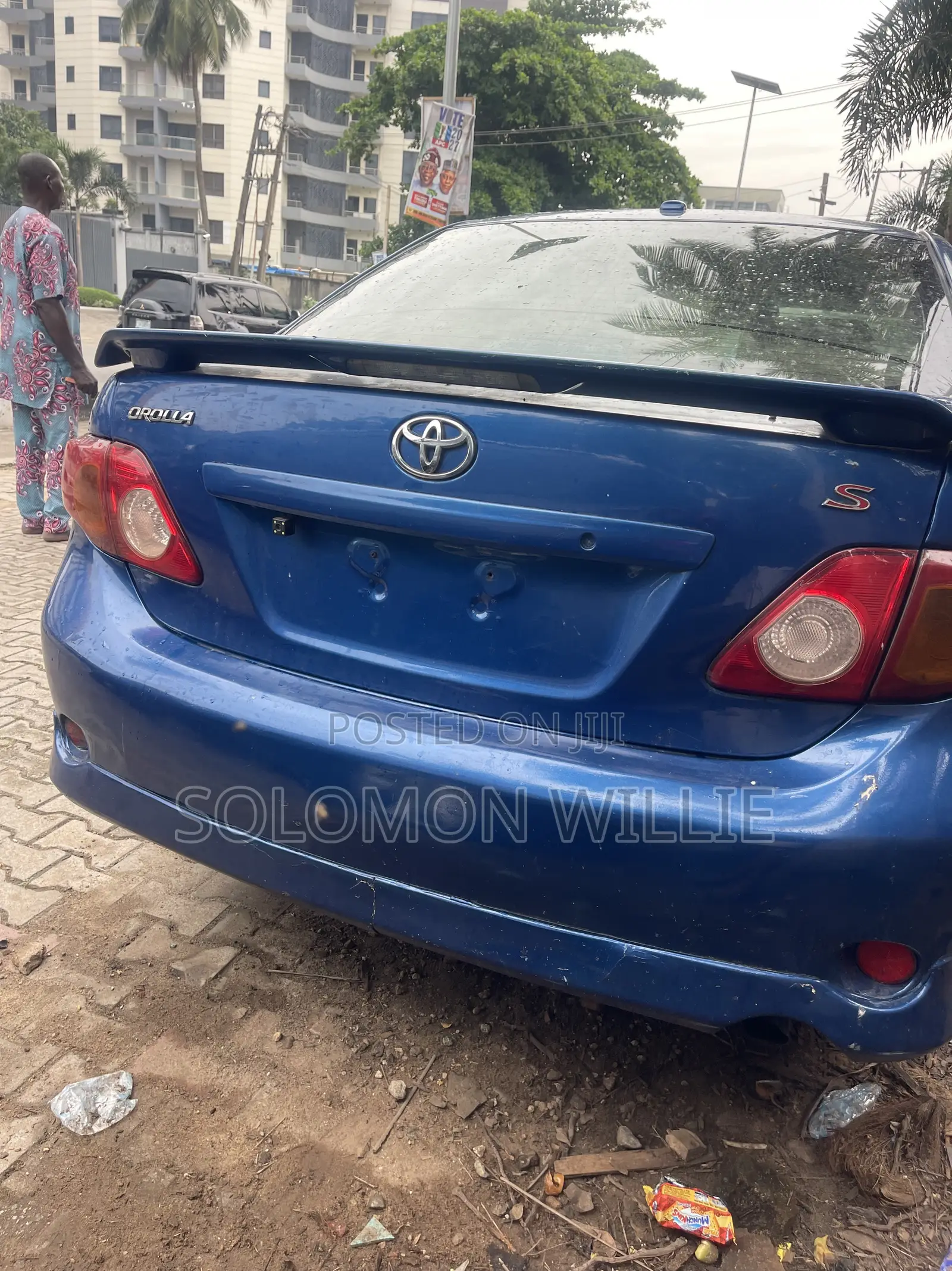 Toyota Corolla 2010 Blue