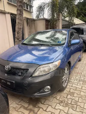 Toyota Corolla 2010 Blue