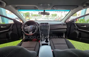 Toyota Camry LE 4dr Sedan (2.5L 4cyl 6A) 2015 Gray