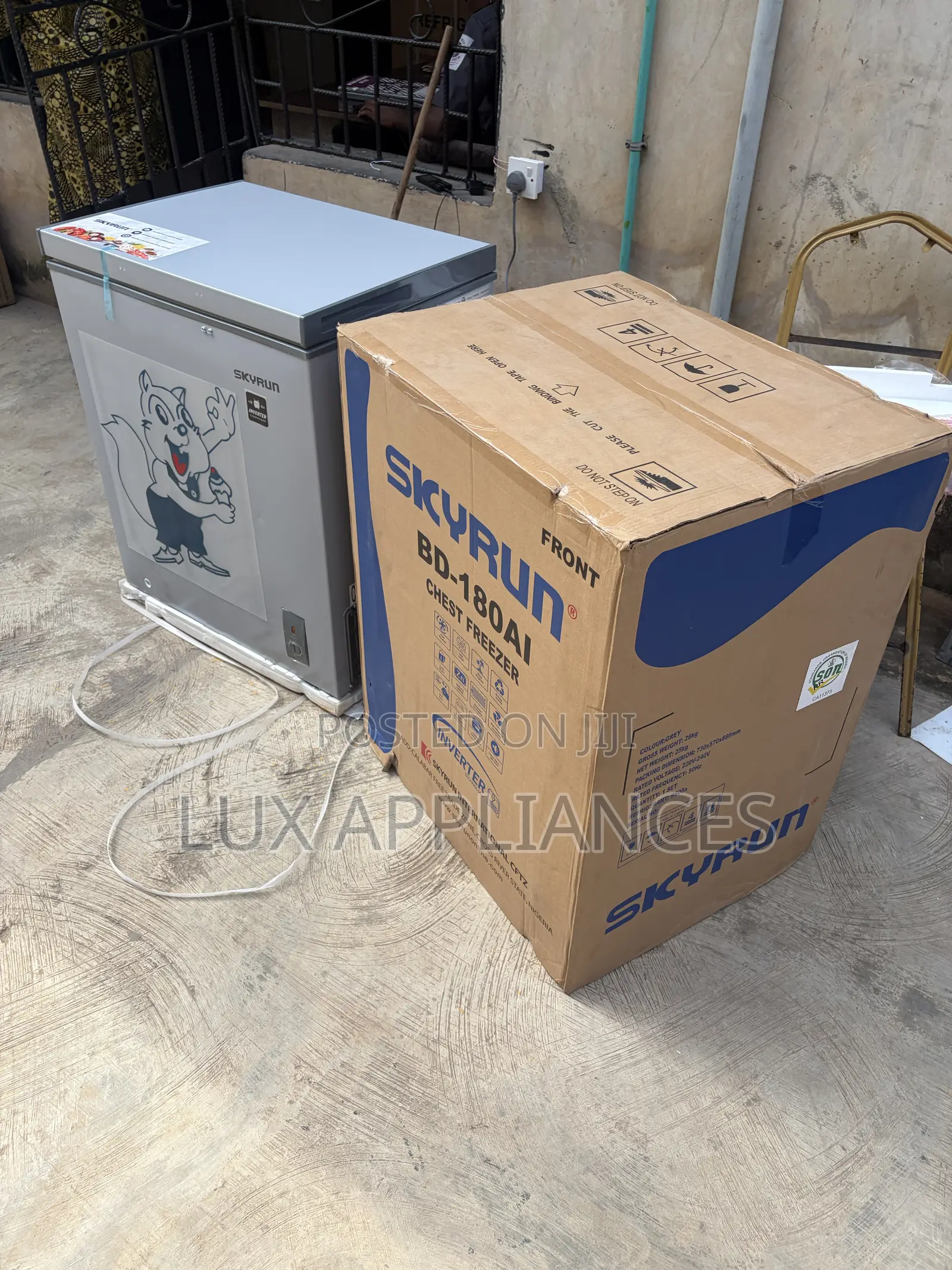 Skyrun 145L Freezer for Home Use