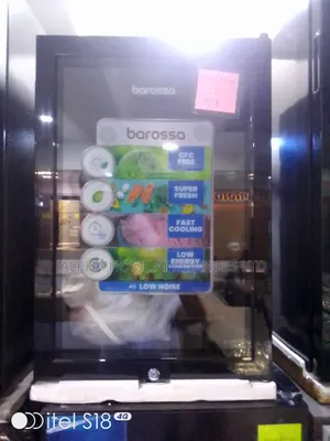 Barossa Refrigerator Showcase 70l/72l Black Colour