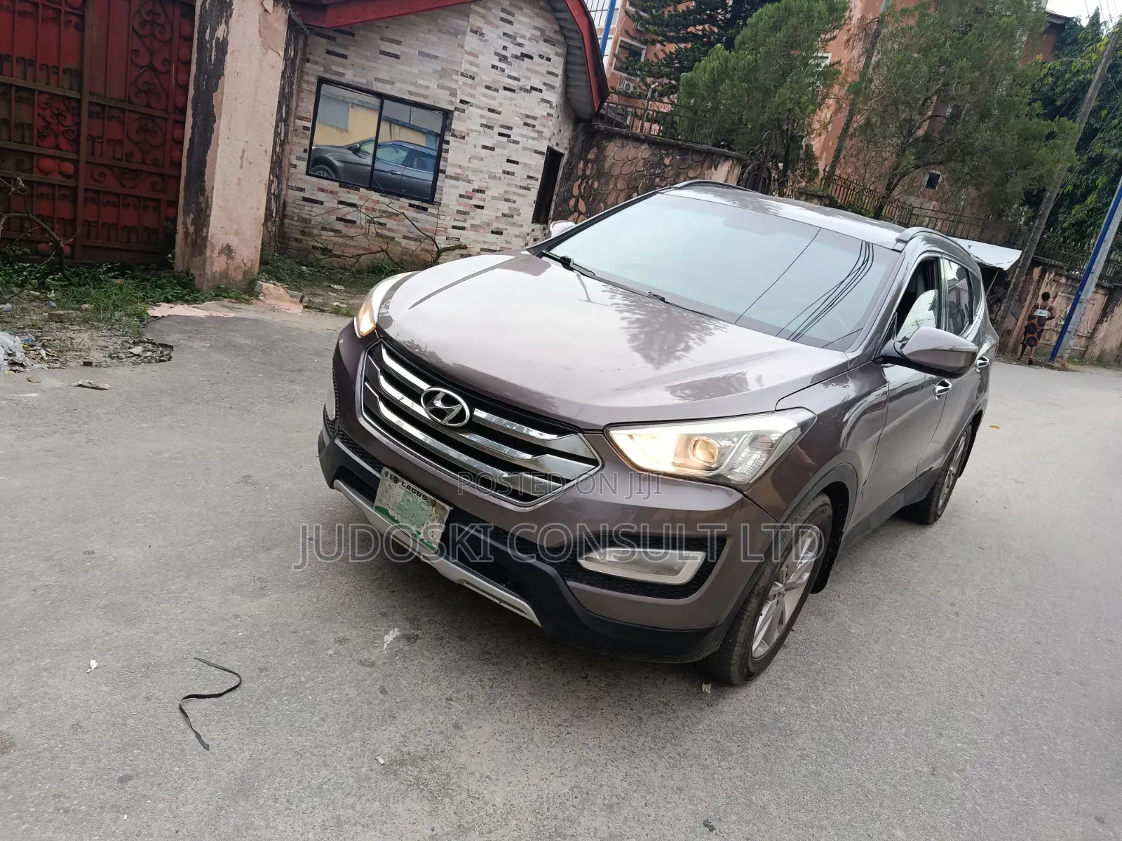 Hyundai Santa Fe 2014 Brown