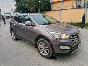 Hyundai Santa Fe 2014 Brown