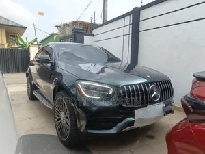 Mercedes-Benz GLC-Class 2021 Blue