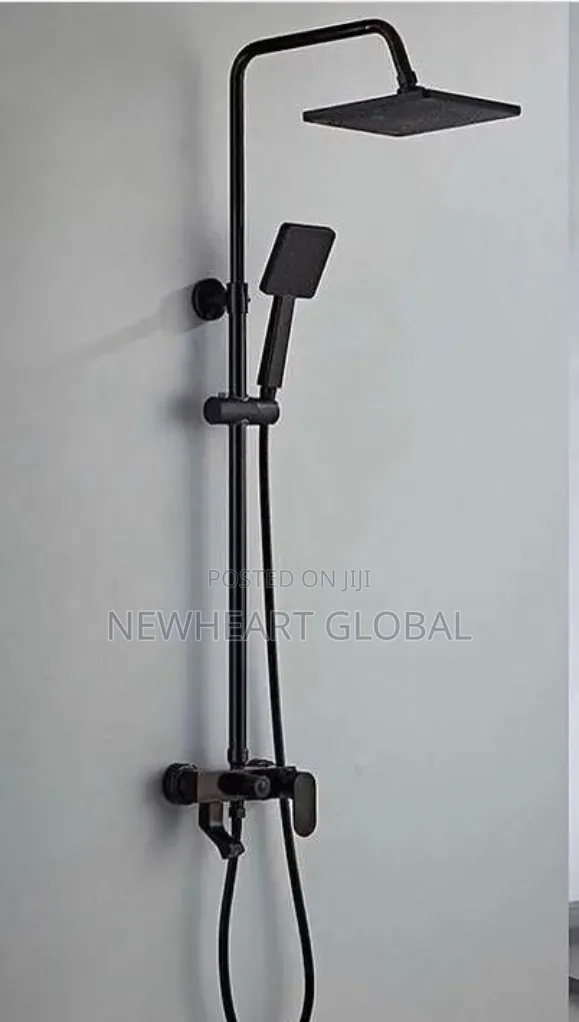 Quality Black Standing Shower