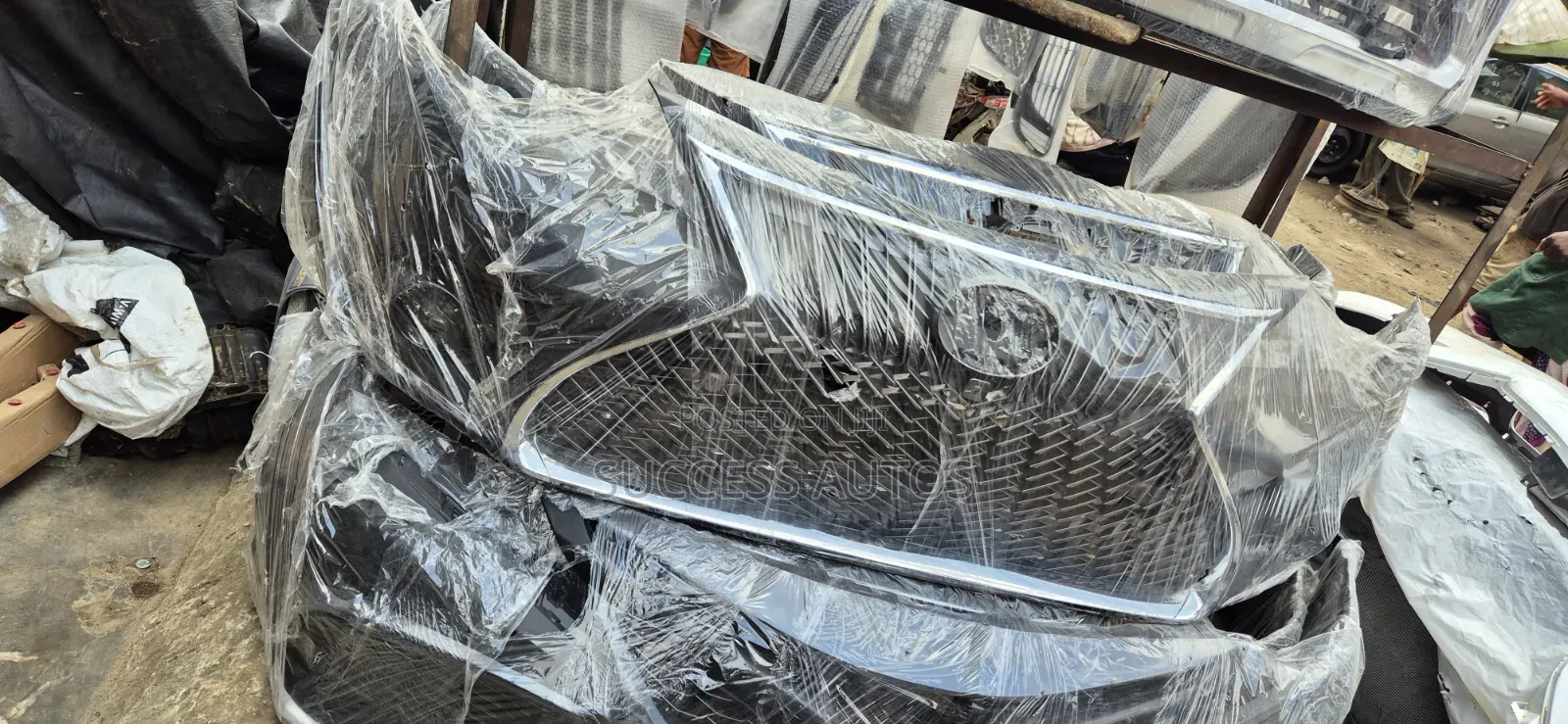 Upgrad Front Bumper Camry 2012