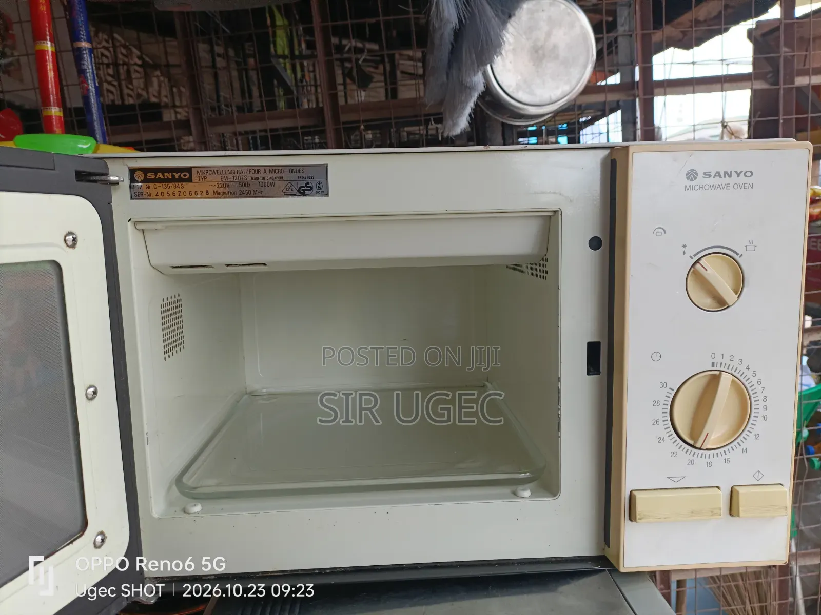 Microwave Oven