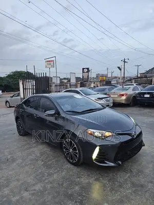 Toyota Corolla S 4dr Sedan (1.8L 4cyl CVT) 2014 Gray