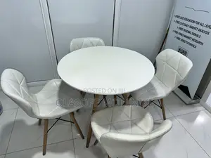 Neatly Used Dining Set