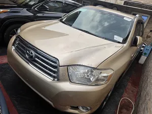 Toyota Highlander Limited 4x4 2009 Gold