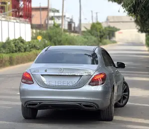 Mercedes-Benz C300 Sport 4dr RWD Sedan (2.0L 4cyl 7A) 2015 Gray