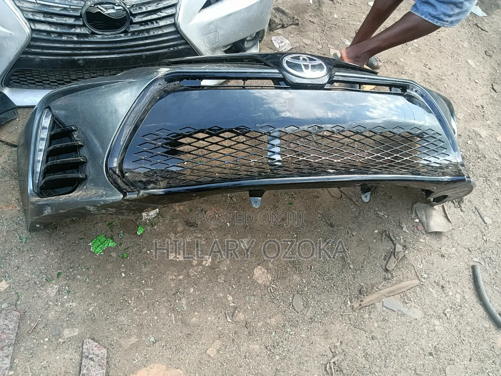 Complete Front Bumper Corolla 2018 Se Model