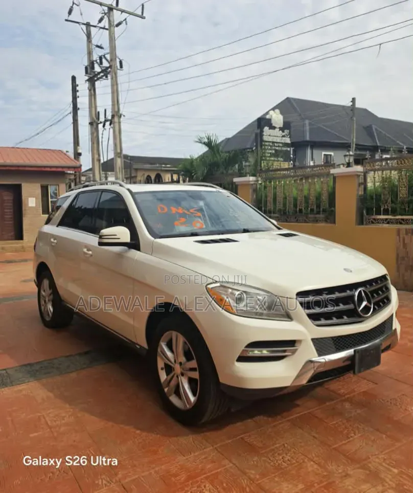 Mercedes-Benz M Class 2013 White