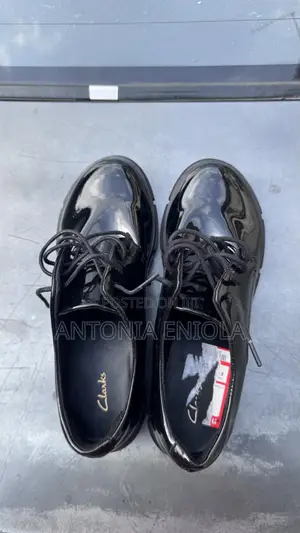 Clarks Black Lace-Up Shoes – Size 38/39