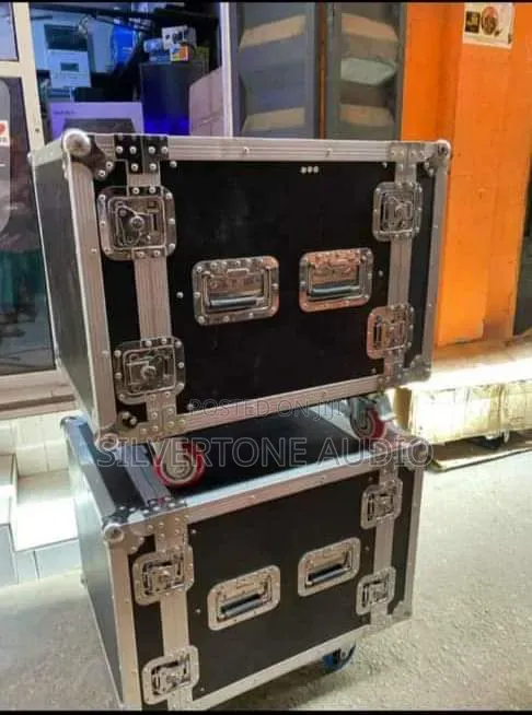 High Quality Amplifier Rack 12 Unit