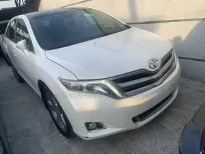 Toyota Venza XLE AWD V6 2013 White