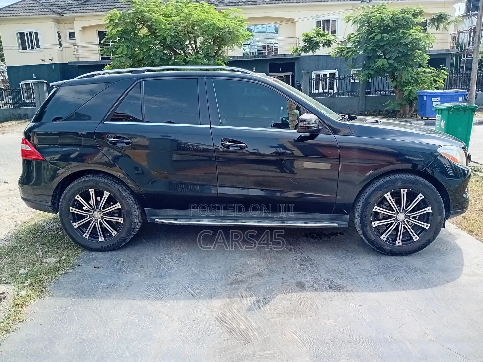 Mercedes-Benz M Class 2015 Black