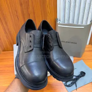 Luxury Update Balenciaga Eyelets Truck Derby Shoes.