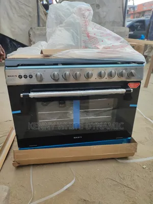 Maxi Gas Cooker 60×90 6burner, Black and Gray