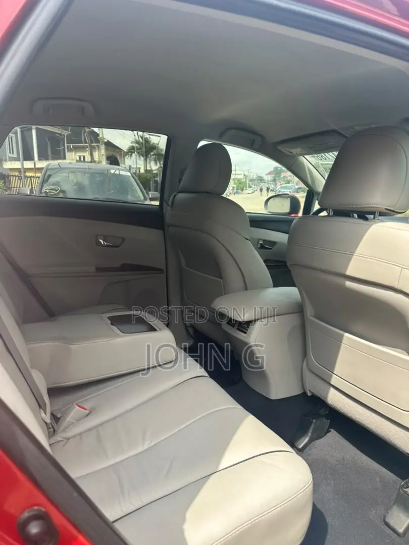 Toyota Venza V6 2009 Red