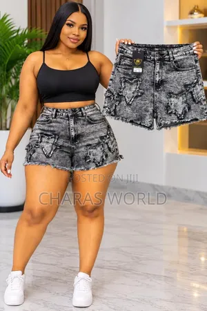 Ladies Short Jeans