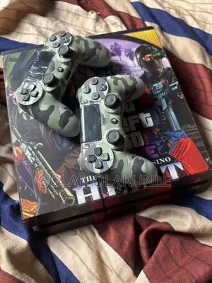 PlayStation 4 Fat
